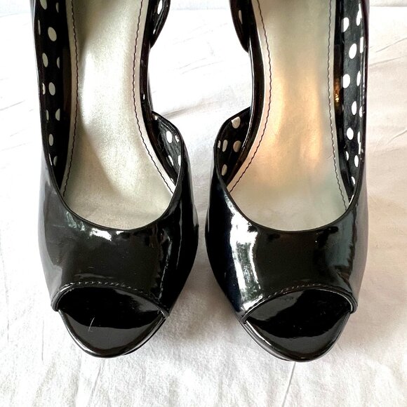 Fergalicious Black Patent Leather Heels, "Eileen-T" Peek-a-boo Toe, Size 9, EUC! - Picture 4 of 14